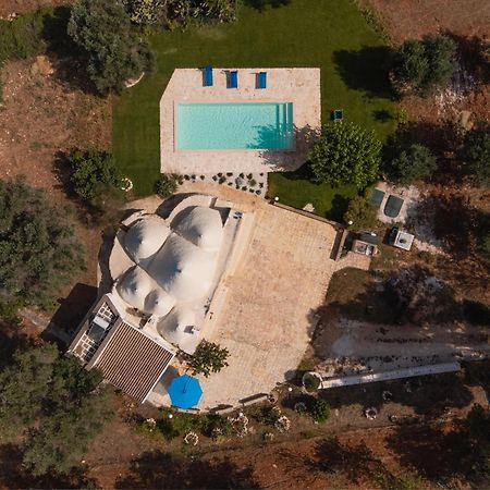 Trullo Tarantini Con Piscina Privata Lejlighed Latiano Eksteriør billede