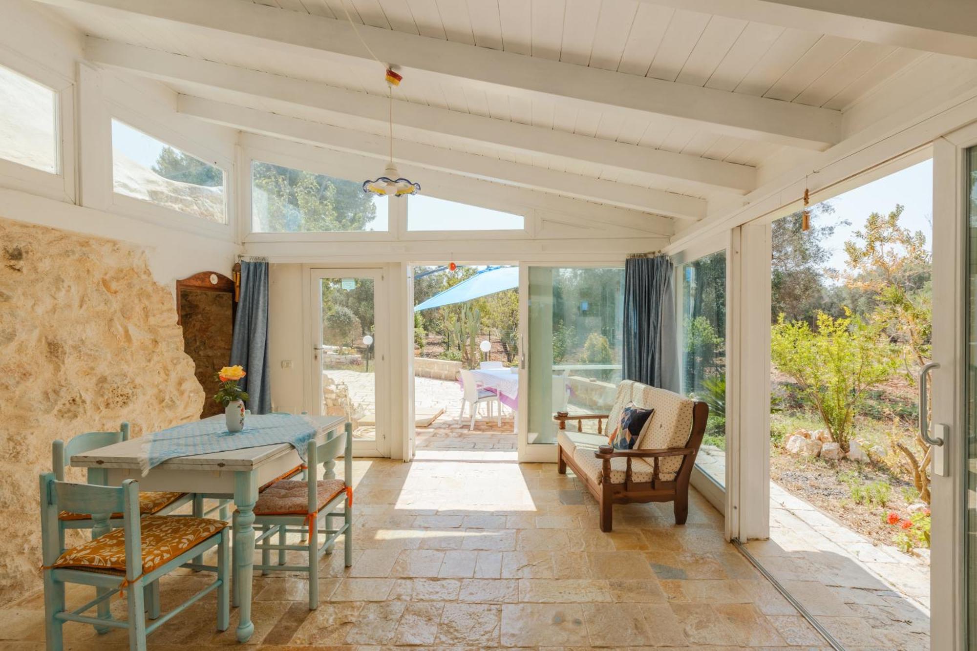 Trullo Tarantini Con Piscina Privata Lejlighed Latiano Eksteriør billede
