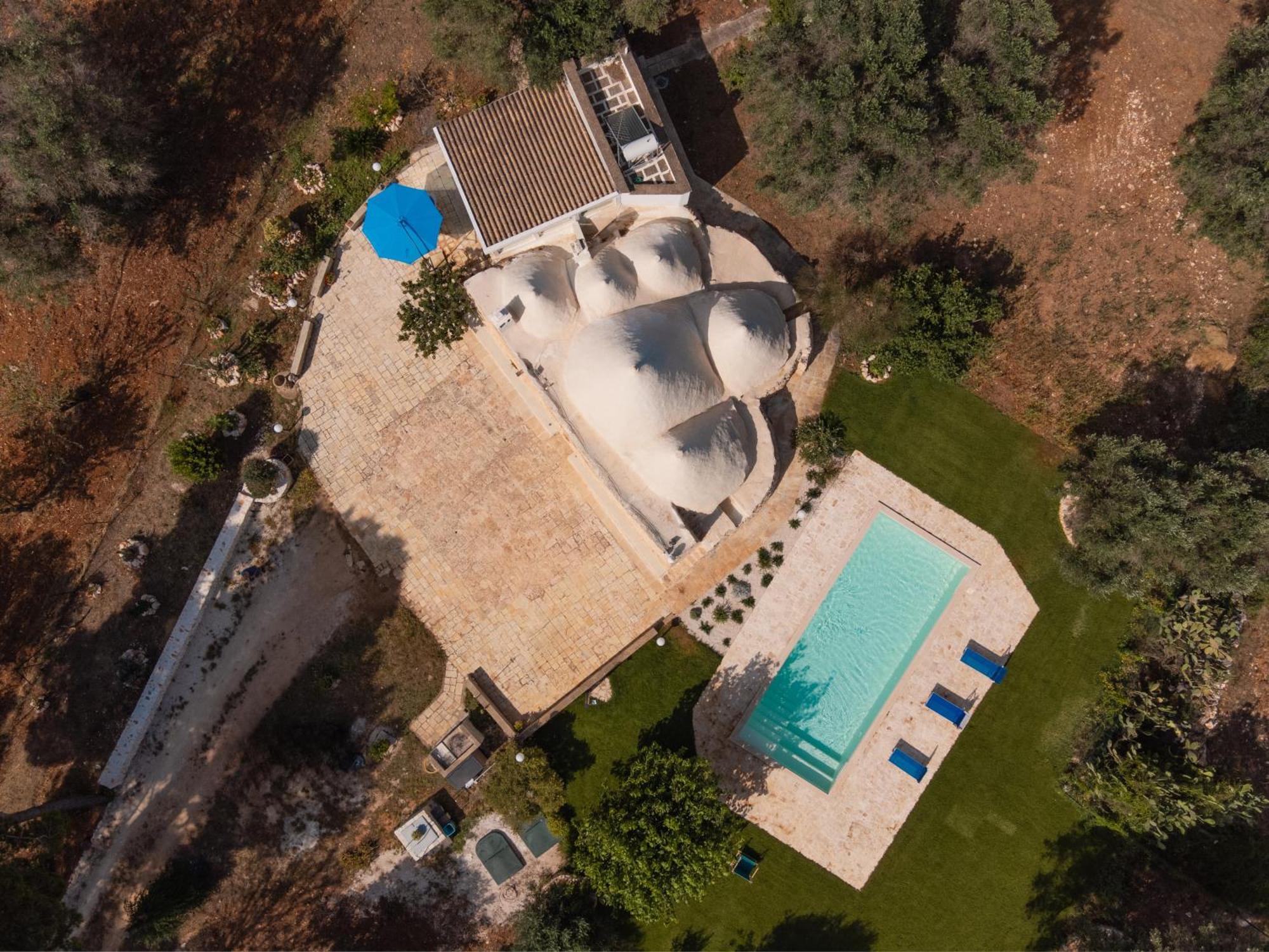 Trullo Tarantini Con Piscina Privata Lejlighed Latiano Eksteriør billede