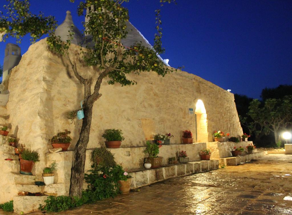 Trullo Tarantini Con Piscina Privata Lejlighed Latiano Værelse billede